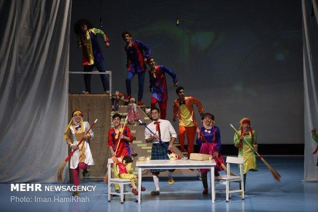 دوازدهمین جشنواره ملی تئاتر کودک و نوجوان رضوی در مشهد انتها یافت