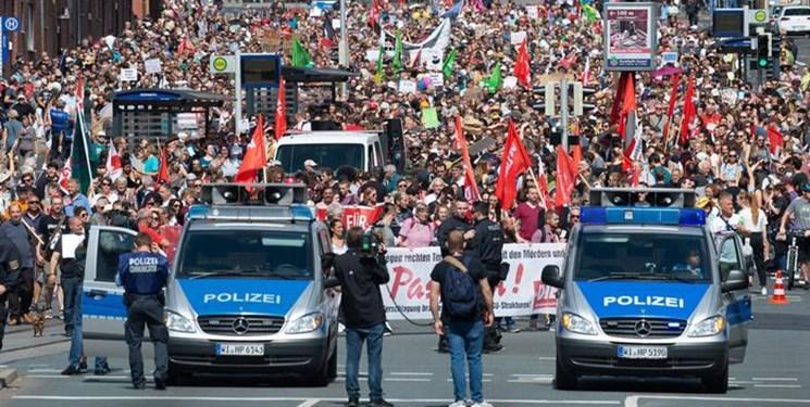 هزاران نفر علیه راست گرایان در آلمان تظاهرات کردند