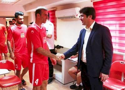 بازیکنان پرسپولیس سر کلاس داوری