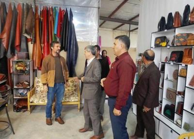 بازدید نماینده قروه و دهگلان در مجلس از کارگاه های صنایع دستی