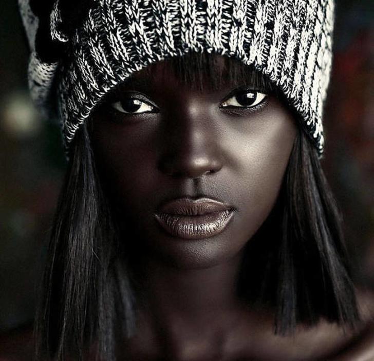 باربی سیاه: مدلی که دنیا را مات زیبایی خود کرده است
