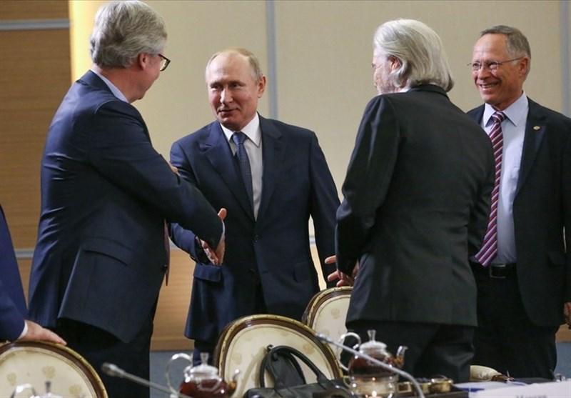 پوتین: روسیه از اهرم فشار اقتصادی برای حل مسائل سیاسی استفاده نمی کند