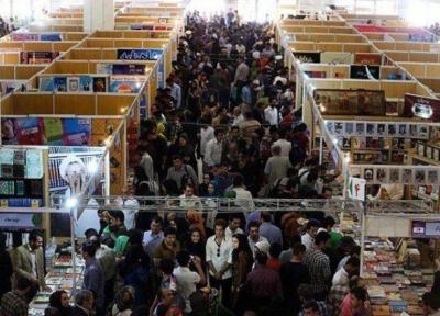 نمایشگاه کتاب تهران بهانه ای برای کتابسازی شده است