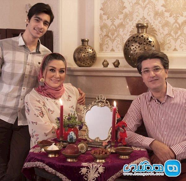 امیرحسین مدرس همراه همسرش در کنار سفره هفت سین تصویر امیرحسین مدرس همراه همسرش در کنار سفره هفت سین