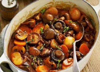 طرز تهیه خورش مرغ و قارچ خوشمزه و خوش طعم