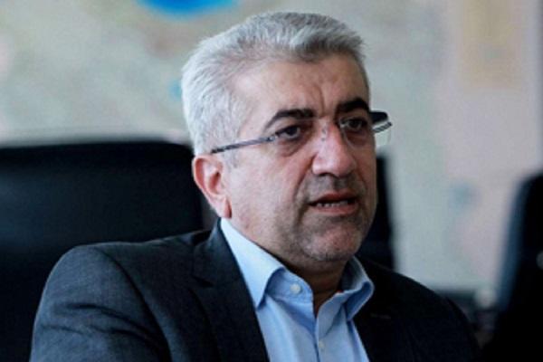 من در اتاقم از پنکه استفاده می کنم! ( فیلم) من در اتاقم از پنکه استفاده می کنم!